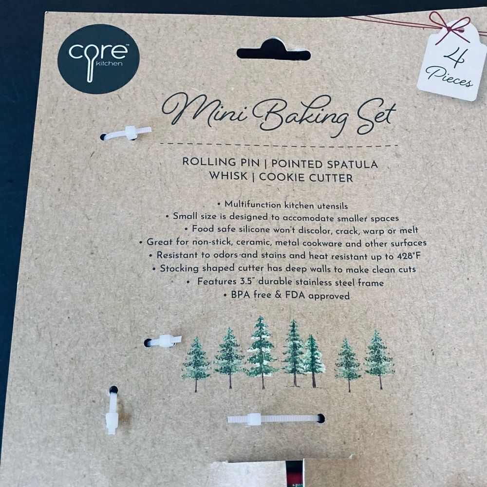 Christmas 4-pc Holiday Baking Set - Picture 4 of 4